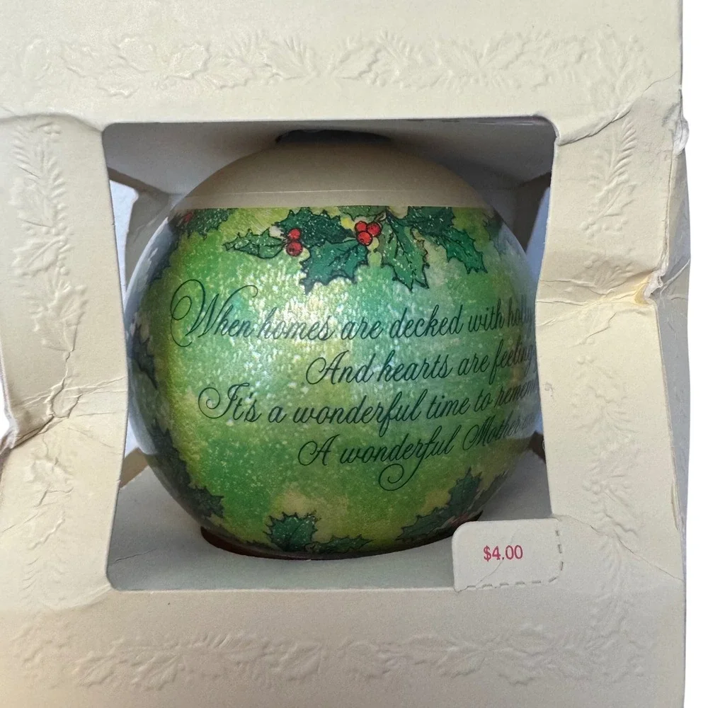 Vintage Hallmark Ornament 1980 Mother and Dad Christmas Tree‎ Trimmer Collection